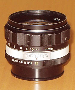57 mm / 1:1.4 version for Revue Autoreflex TTL