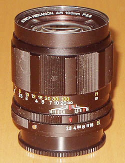 Konica Hexanon AR 100 mm / F2.8 metal focusing ring