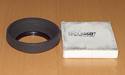Lens hood with original packaging Konica Zoom-Hexanon AR 35-70mm / F3.5